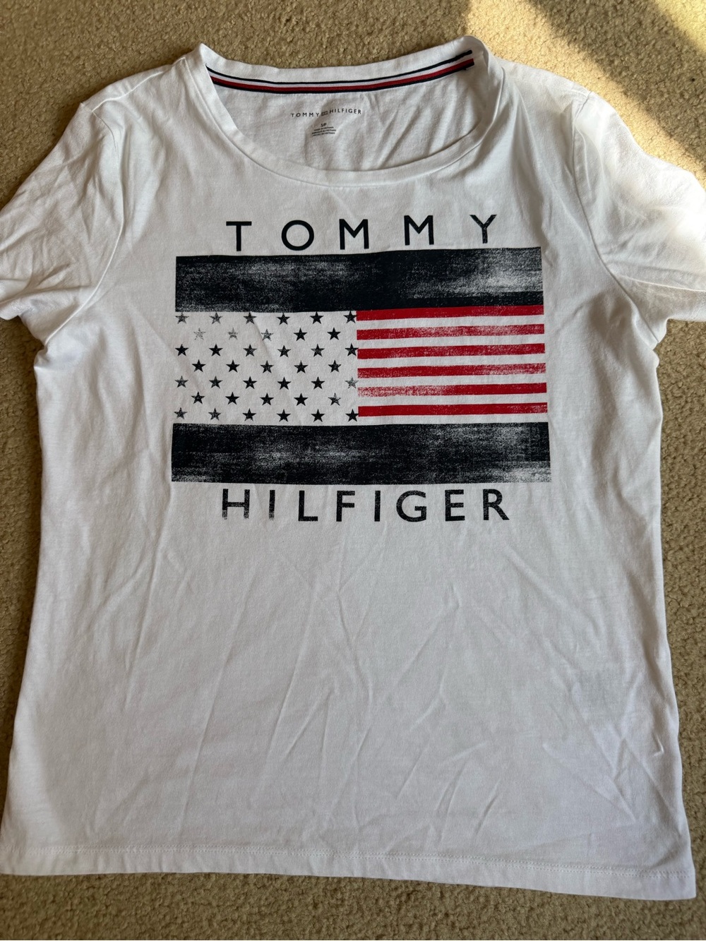 Tommy Hilfiger White Short Sleeve Tee with Flag Graphic
